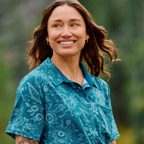 Women’s Everyday Short Sleeve Button Down