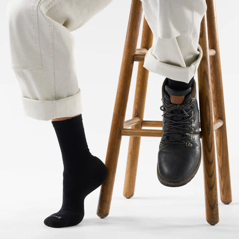 Everyday Solid Rib Crew Socks